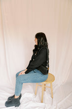 Load image into Gallery viewer, Clematis Cardigan
